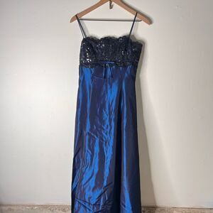 Gunne Sax Y2K Blue Black Sequin Lace Formal Maxi Dress size 7 8 McClintock gown